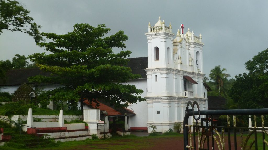 Church_of_Bom_Jesu_at_Nachinola_Bardez_Goa-1024x576.jpg
