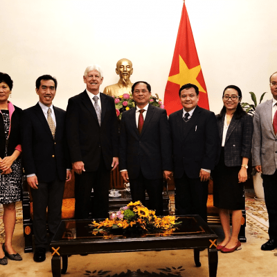 During the meeting with the Vice Minister of Foreign Affairs Bui Thanh Son, IGE affirmed its commitment to support Vietnam’s efforts to protect the religious freedom rights of its people.